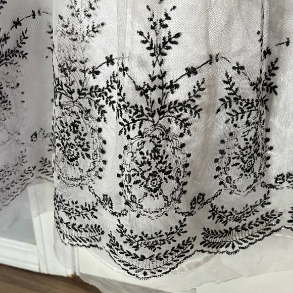 Jona Michelle Black Velvet and White Lace Dress with Red Flower - Picture 4 of 6